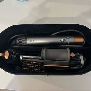 Dyson Airwrap™ Multi-Styler
Complete Long